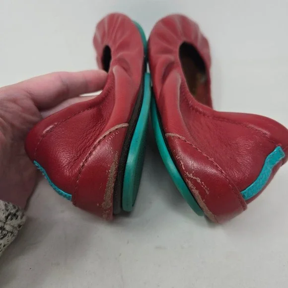 Tieks by Gavrieli Cardinal Red Leather Ballet Flats Size 9 Signature Teal Sole - Picture 14 of 16